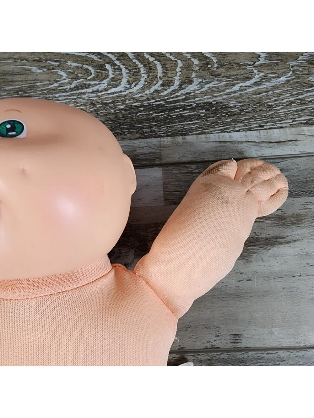 Vintage 1984 CABBAGE PATCH KIDS Bald Doll With Green Eyes & No Clothes OAA XR84